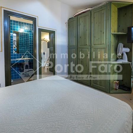 23 Baia Faro - Trilocale Mansardato Con Ampia Terrazza Vista Mare Palau Extérieur photo